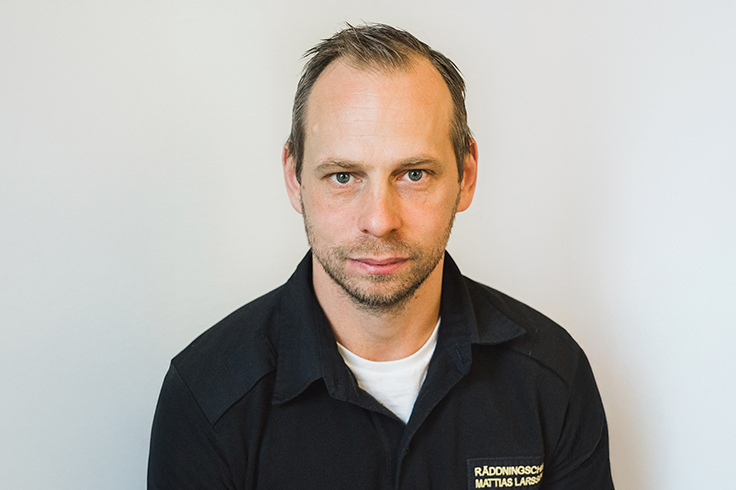 Porträttbild på Mattias Larsson